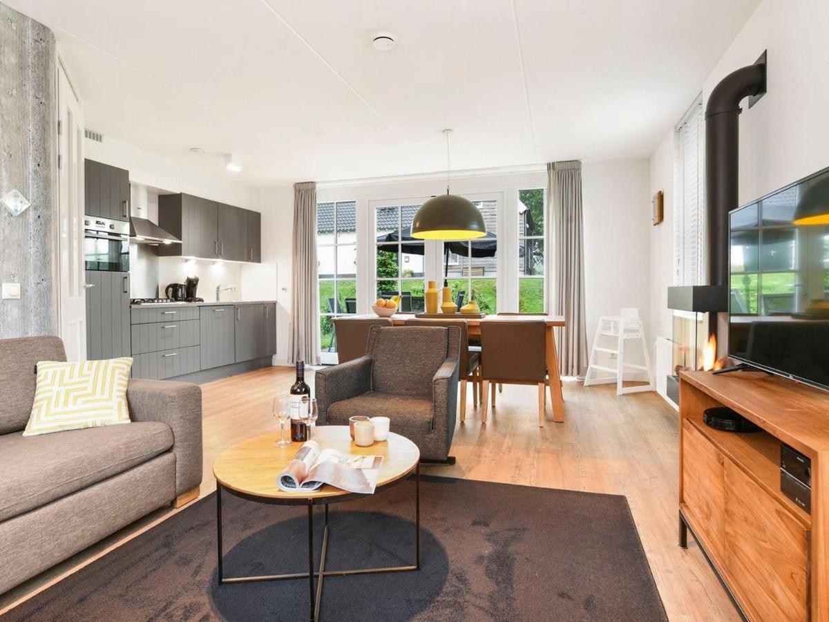 Landal De Waufsberg Hotell Noorbeek Rom bilde